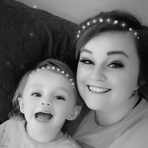 Meet your Posher, Courtney